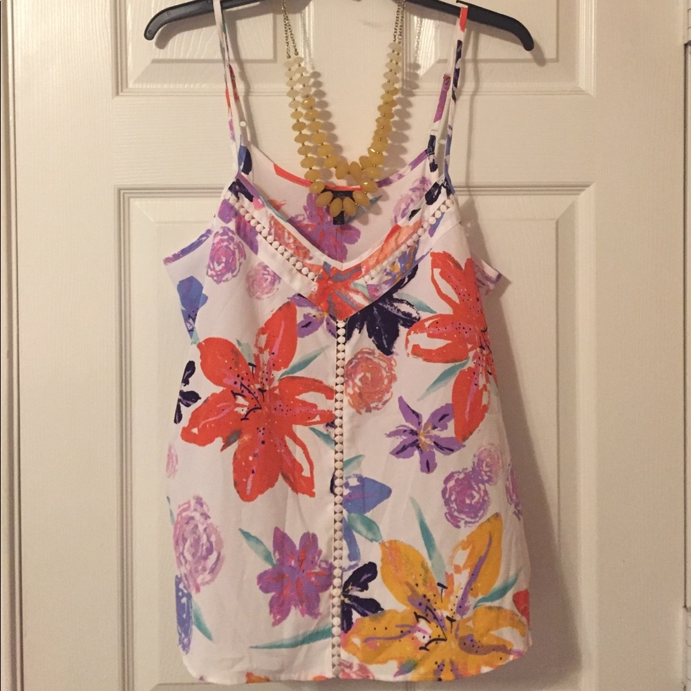 Jessica Simpson colored floral top