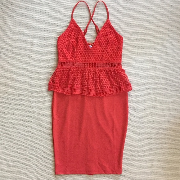 Missguided Peplum Midi Dress - Picture 3 of 8