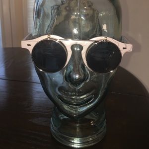 2 chainz flip up sunglasses