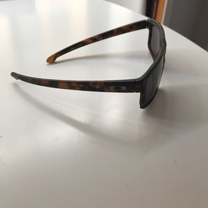 Men's Oakley glasses