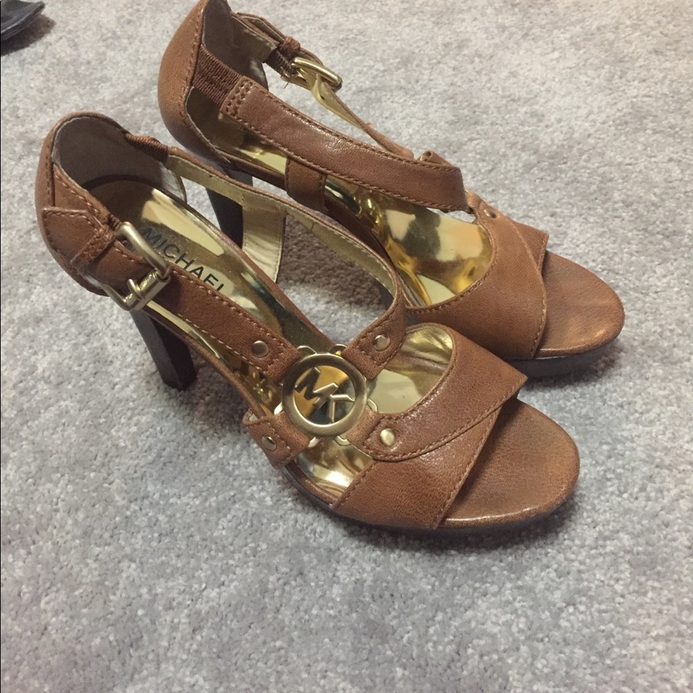 Micheal kors heels