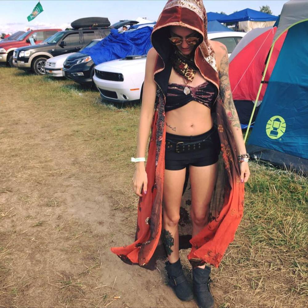 Meet your Posher, Emily