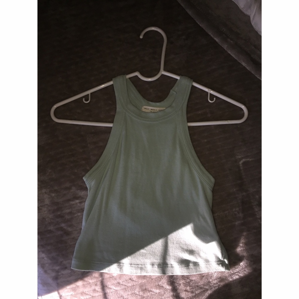 Cropped Halter Tank Top