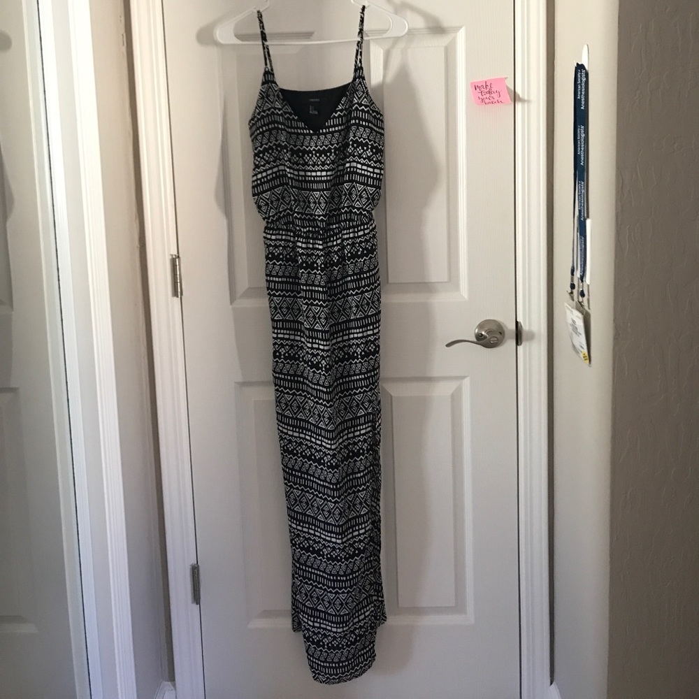 Forever 21 Patterned Maxi Dress