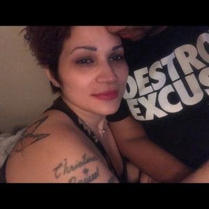 Meet your Posher, Raquel