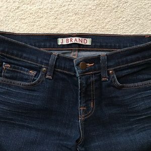 J Brand pencil leg dark indigo denim, size 26
