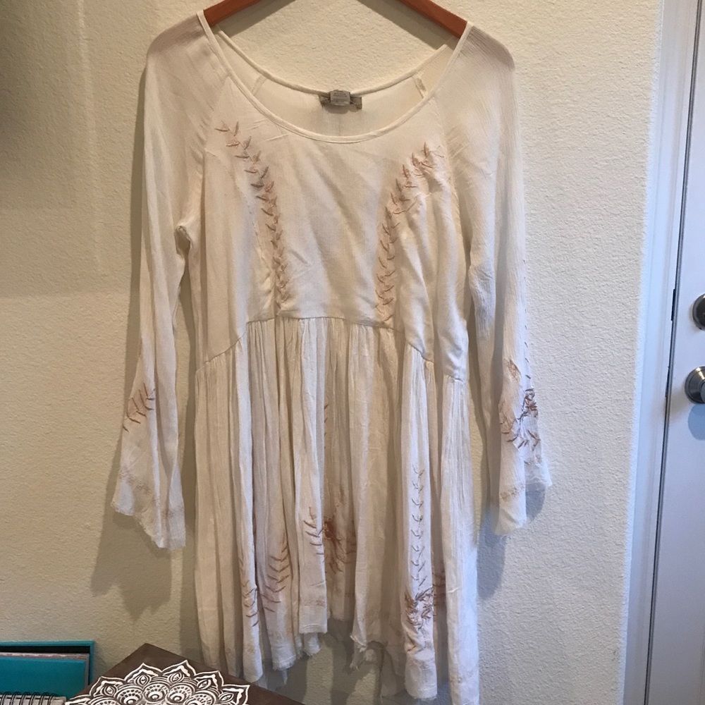 NWT White Embroidered Peasant Dress World Market