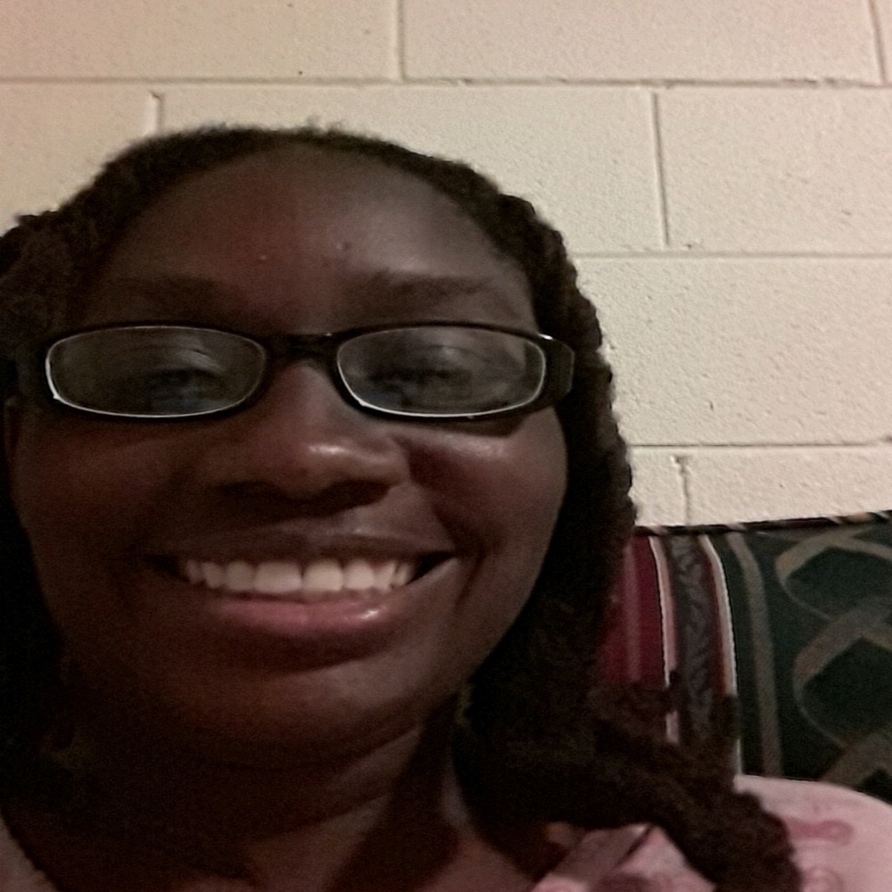 Meet your Posher, Shenelle