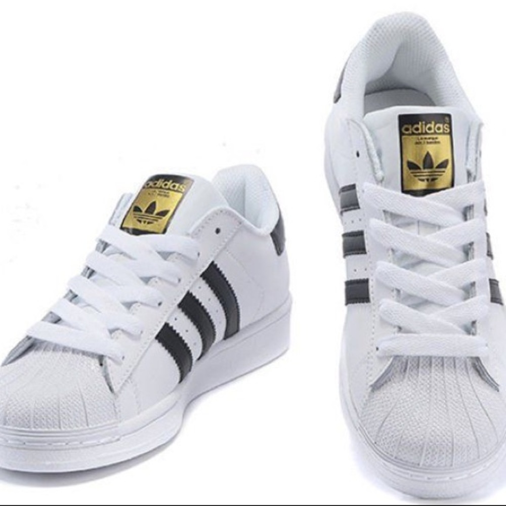 Adidas Superstar Size 5