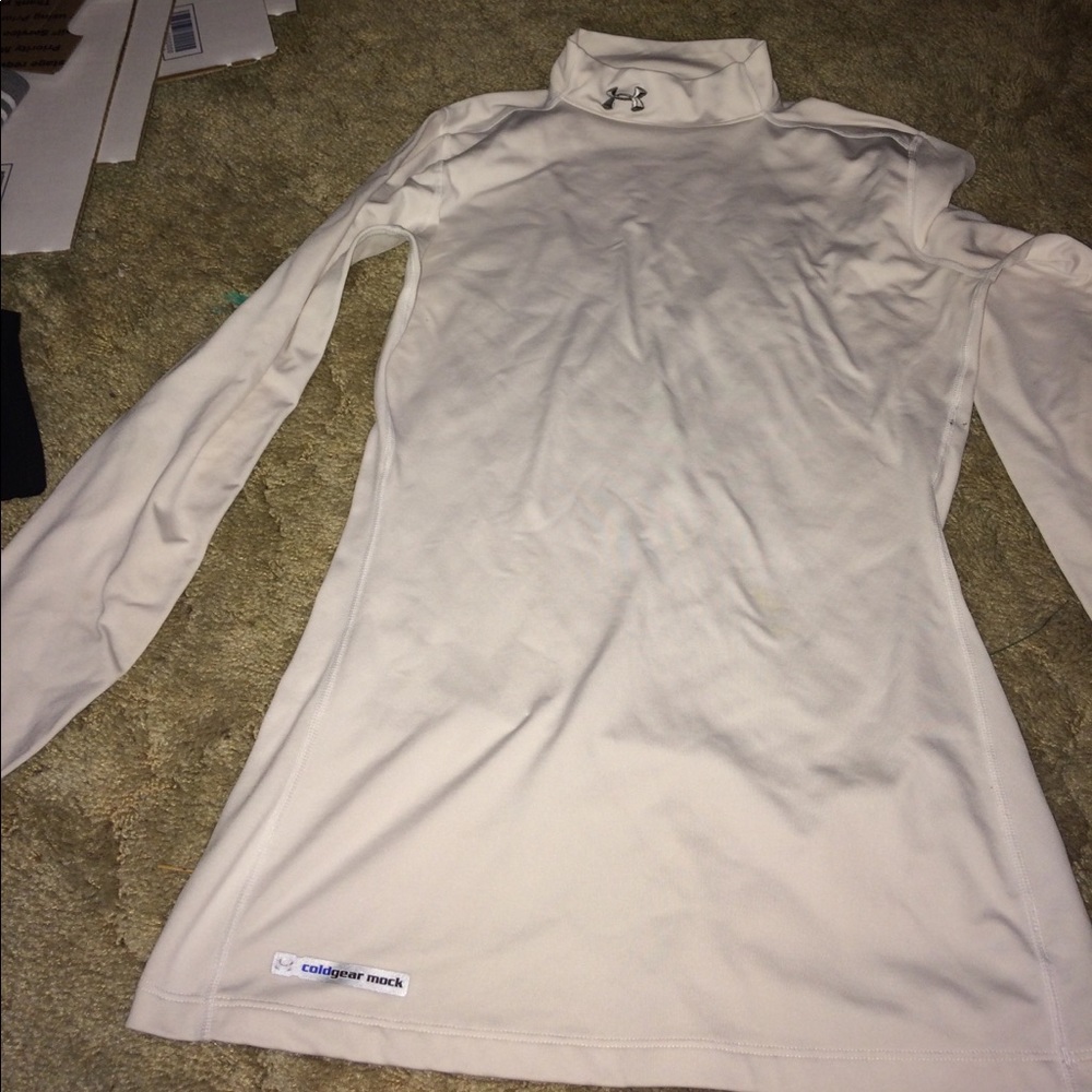 Fitted Under Armour Shirt