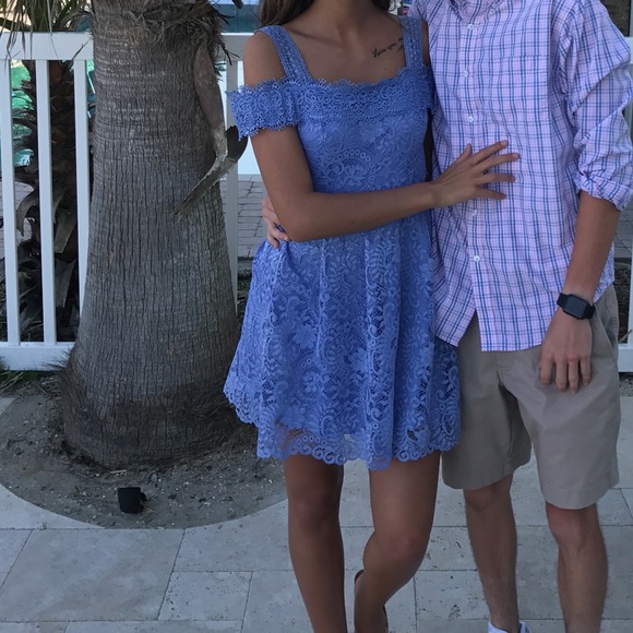 Blue dress - Picture 2 of 3