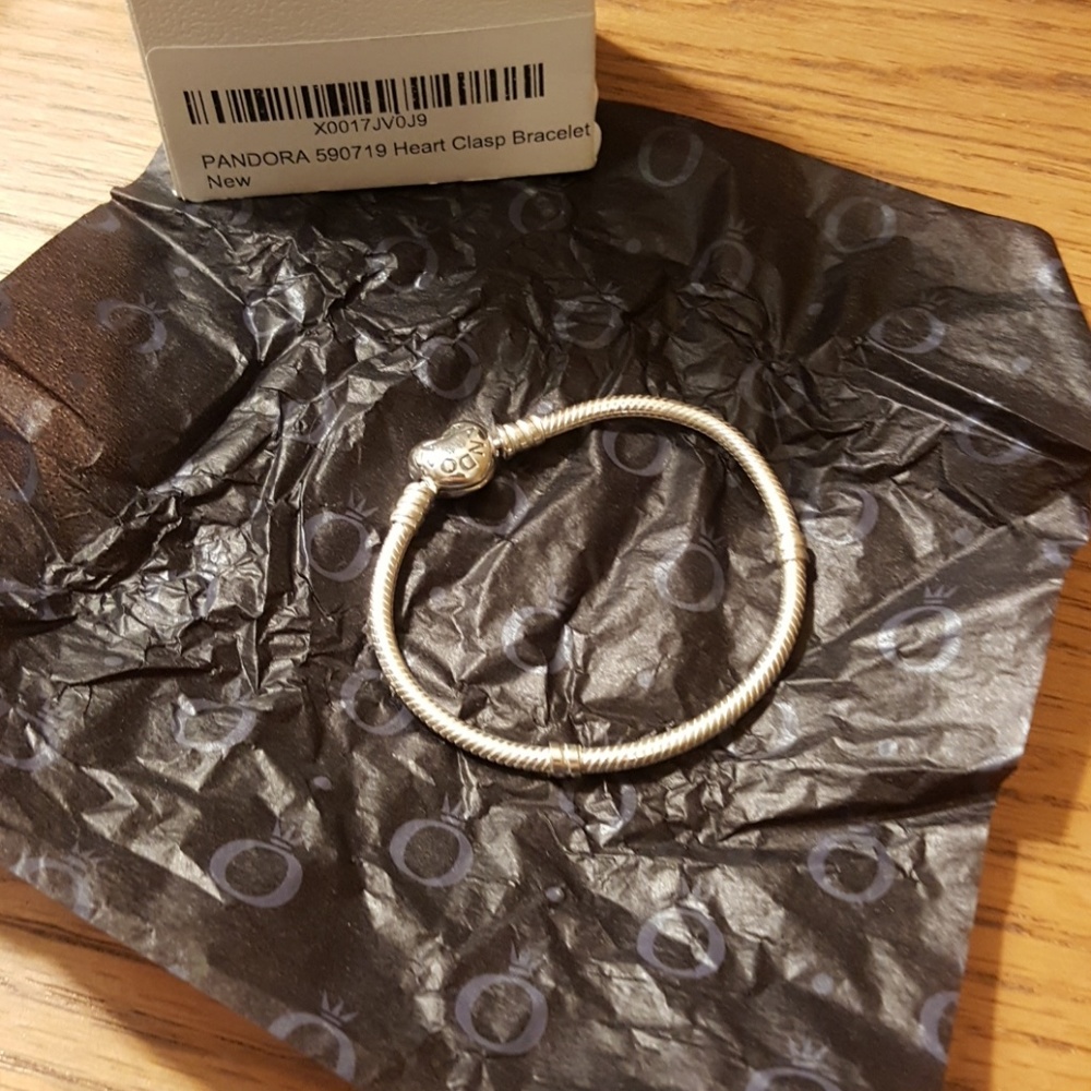 Pandora - Heart Clasp Bracelet