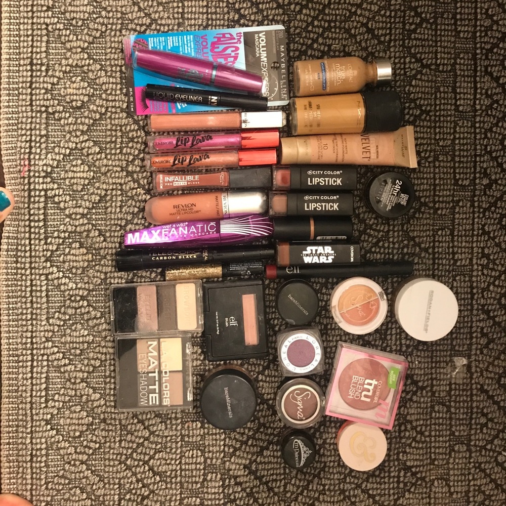 huge makeup bundle