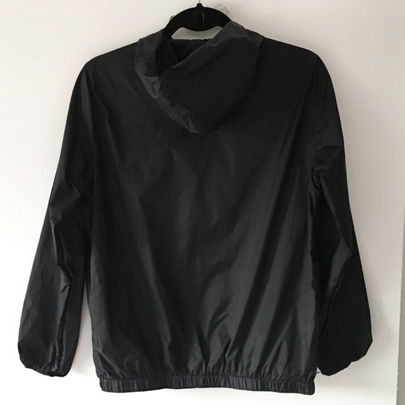 BNWT black USA thinner Scar windbreaker - Picture 3 of 3