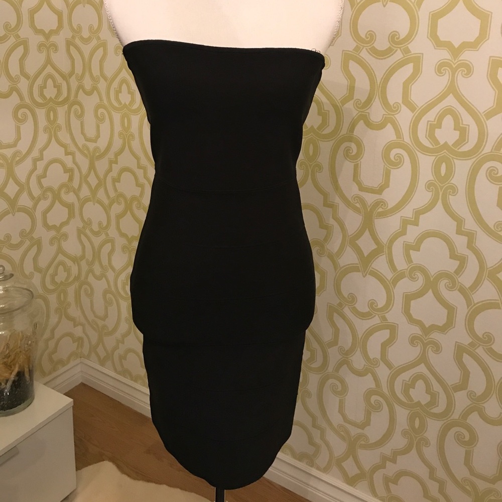 Gorgeous BCBG MaxAzria bandage dress!