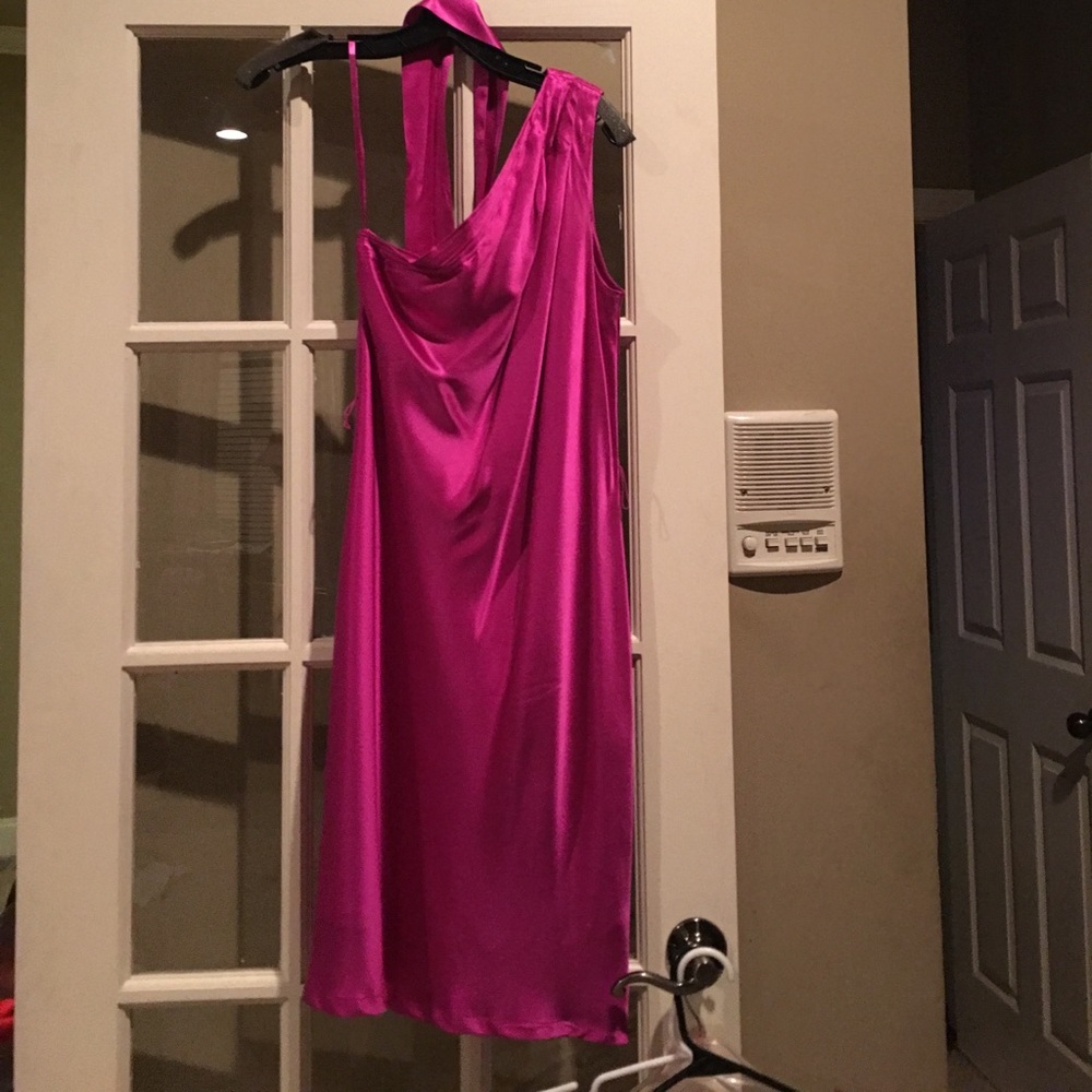 A fuchsia dress.
