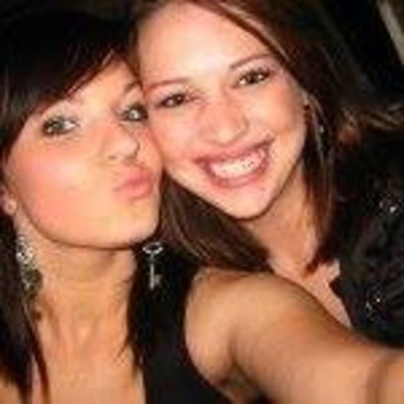 Meet your Posher, Mandi - Picture 1 of 1