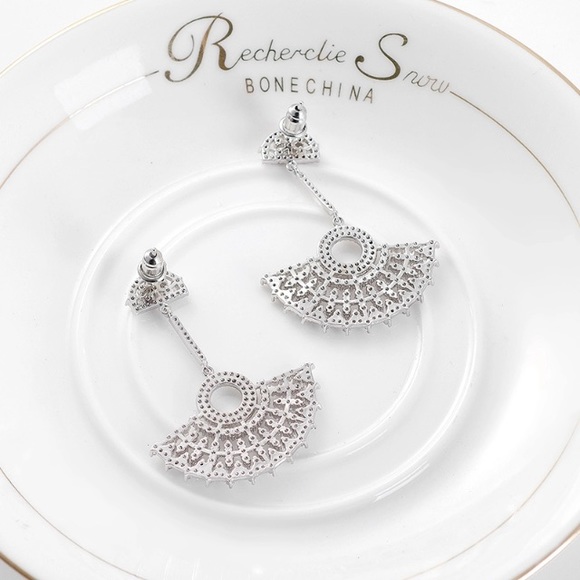 micro paved CZ crystal Fan shape drop earrings - Picture 4 of 4