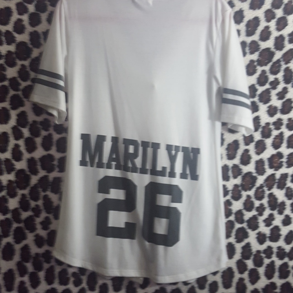 Shirt - Picture 2 of 2