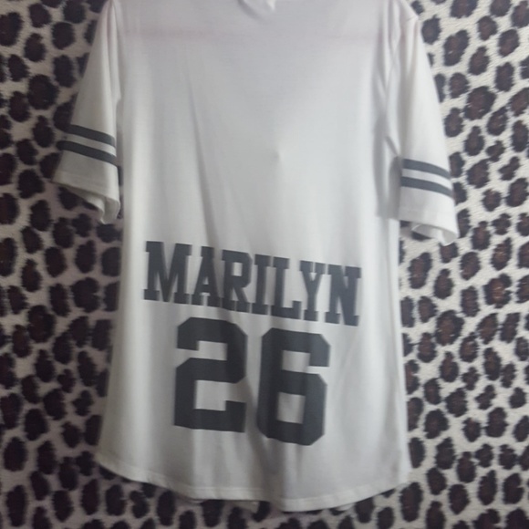 Shirt - Picture 2 of 2