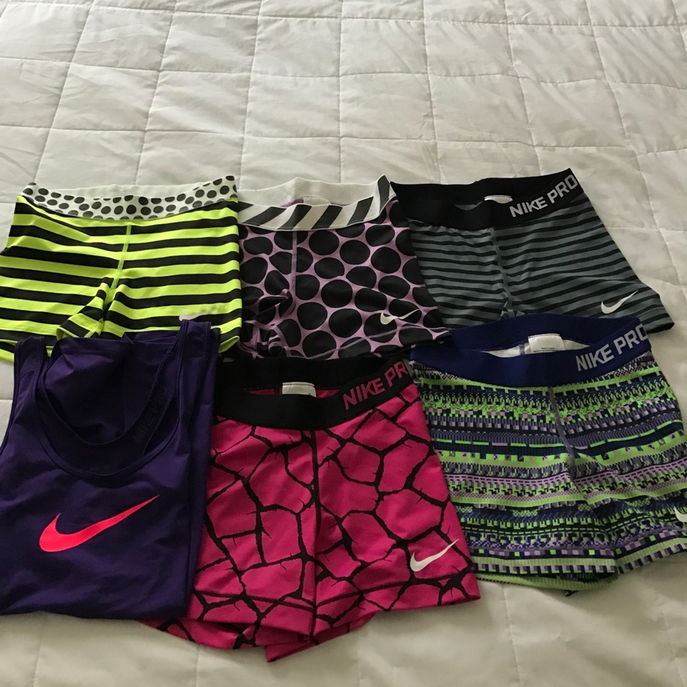 Nike Pros Bundle