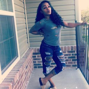 Meet your Posher, Lucky