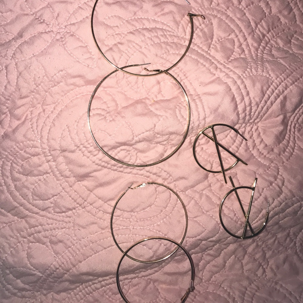 Gold hoop set