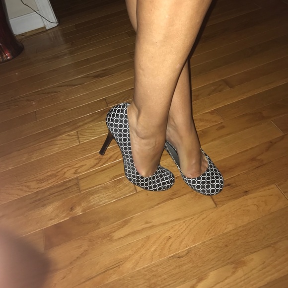 💖PRICE ⬇️💖 Jessica Simpson Henri Heels 👠 - Picture 7 of 7