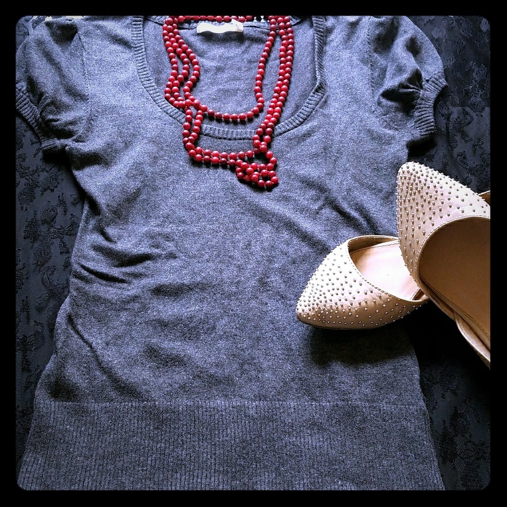 Gray Short Sleeve Scoop Neck Sweater Blouse