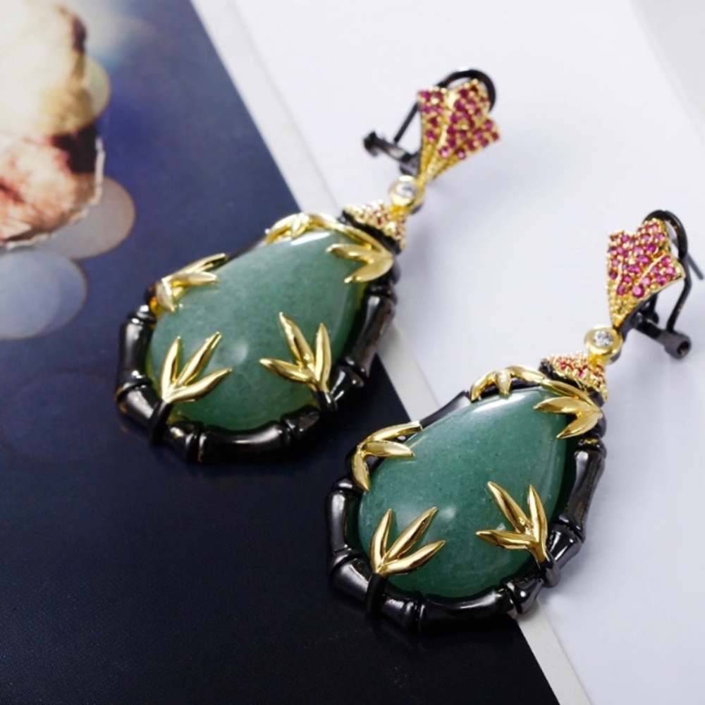 Vintage style Earring