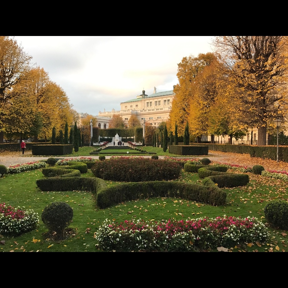 Meet your Posher, Evan