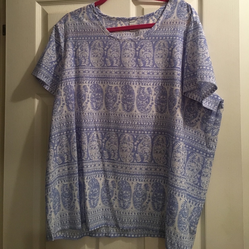 Patterned Short Sleeve Blouse