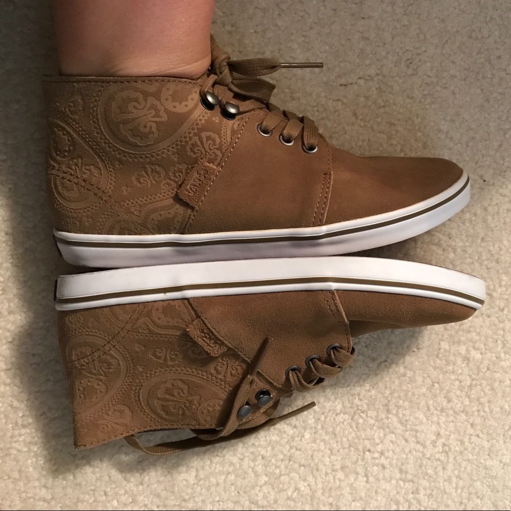 Brand New Limited Edition Vans