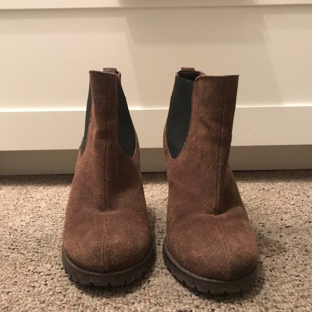 Asos brown Chelsea boots