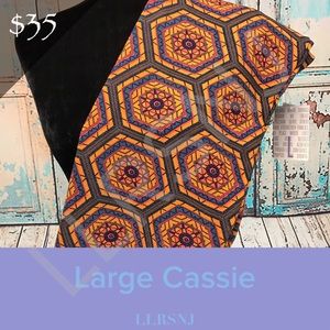 LuLaRoe Cassie