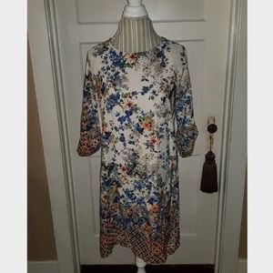 Floral shift dress