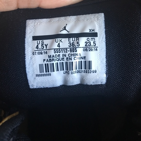 Gold Air Jordan 1s 4.5 - Picture 4 of 5