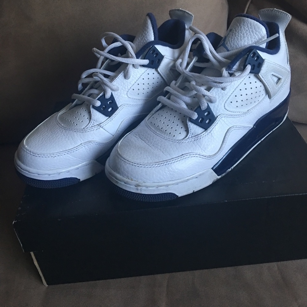 Air Jordan 4 - Picture 1 of 6