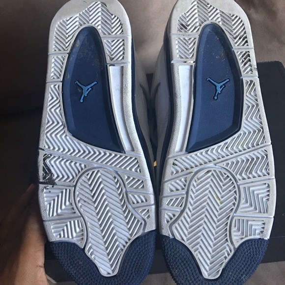 Air Jordan 4 - Picture 5 of 6