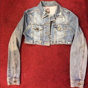 Cello distressed denim jacket size Large