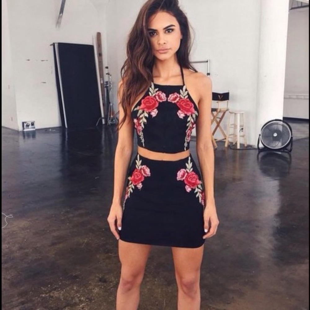 2 piece set - floral embroidered skirt & crop top