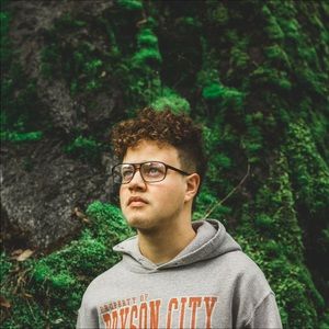 Meet your Posher, Darian