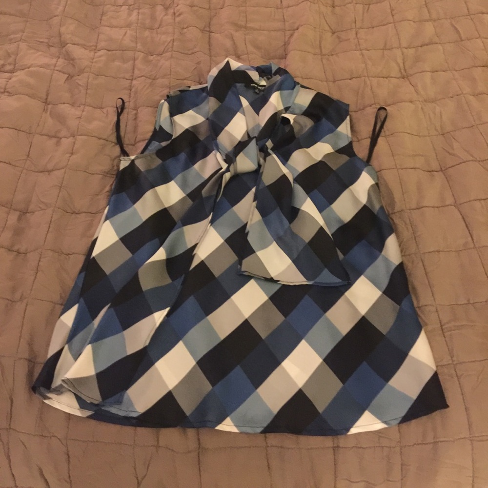 Flattering tie front blouse