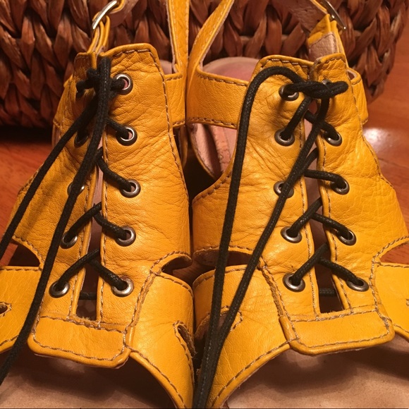 Wolky Lion Slingback Buckle Strap Lace Up Sandal - Picture 3 of 7