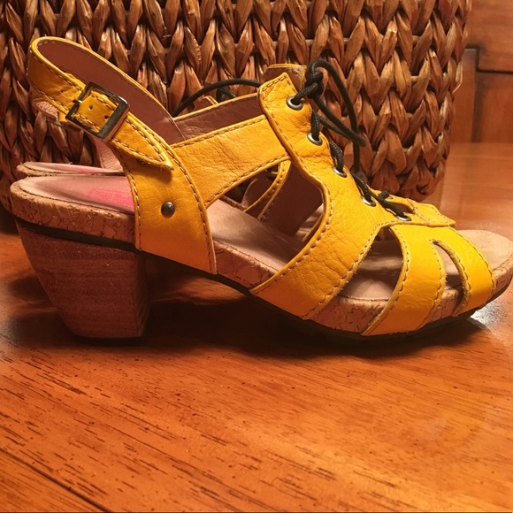 Wolky Lion Slingback Buckle Strap Lace Up Sandal - Picture 6 of 7