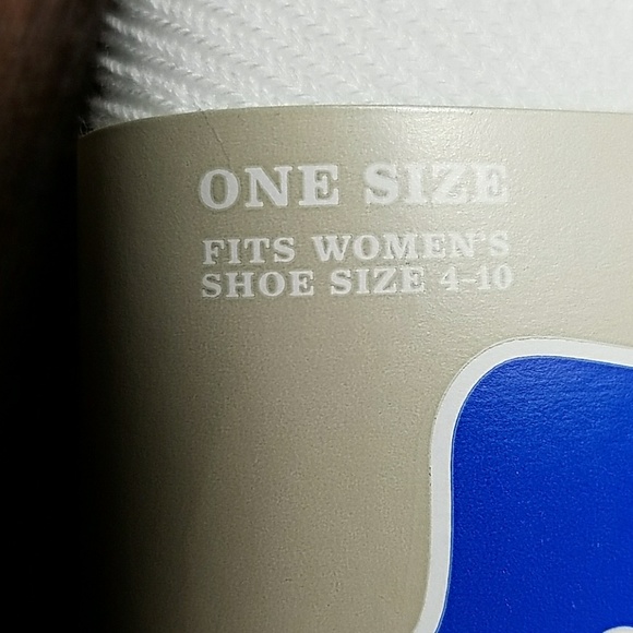 2 packs Old Navy 'Not Socks-$5 tag on back of each - Picture 5 of 8