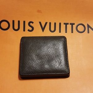 Louis vuitton coin pouch