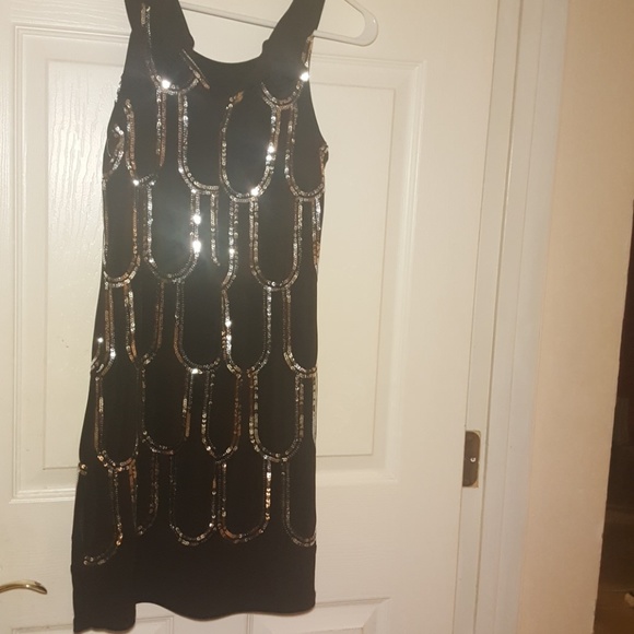 NWT! Silver Sequin LBD 4 NYE! - Picture 6 of 8