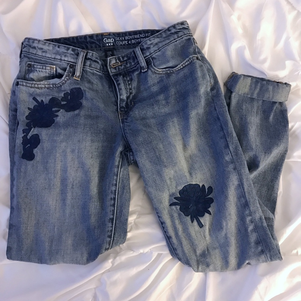 Gap Embroidered Boyfriend Jeans