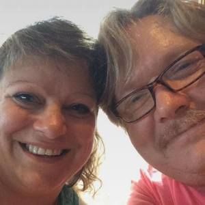 Meet your Posher, Roxanne